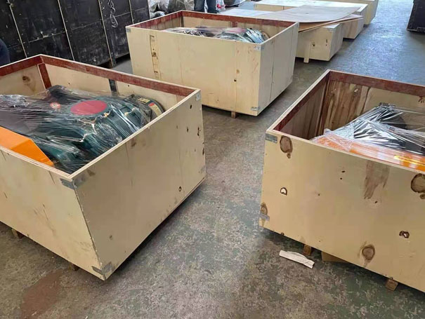 開工啦！發往佛山XQSSR150羅茨鼓風機 30KW4臺(圖1)